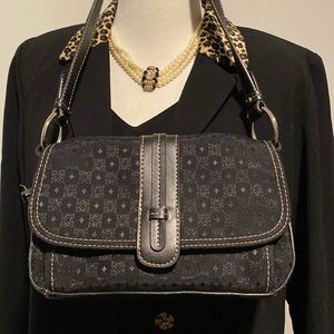 Villager a Liz Claiborne company Small Black Handbag